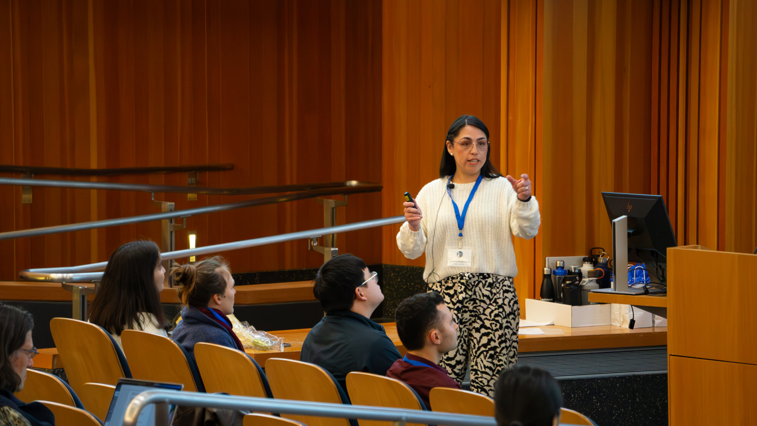 Burgos Bravo presenting her research